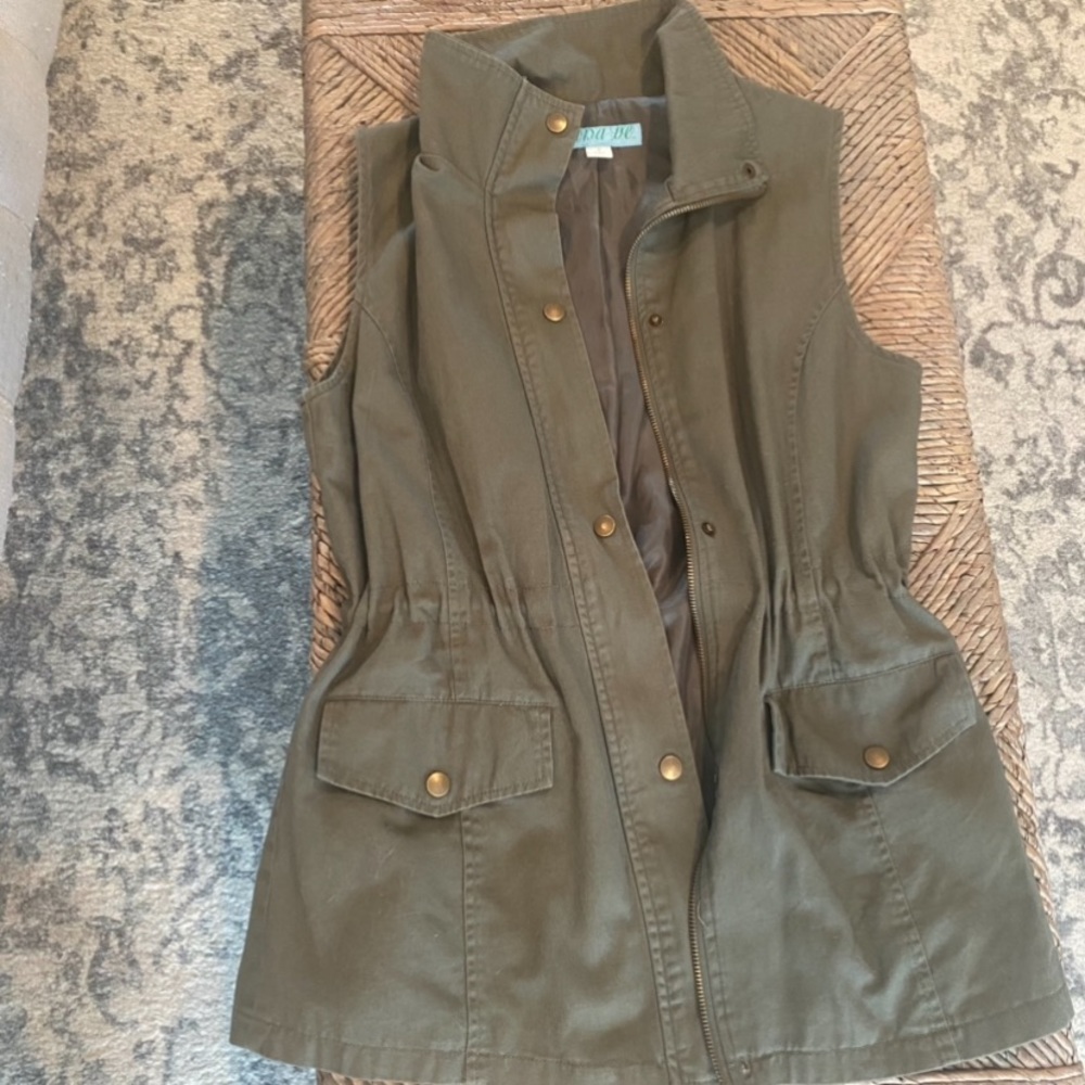 Green Vest Size Small